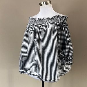 GAP Pullover Large Gray Black White Striped Cotton Top